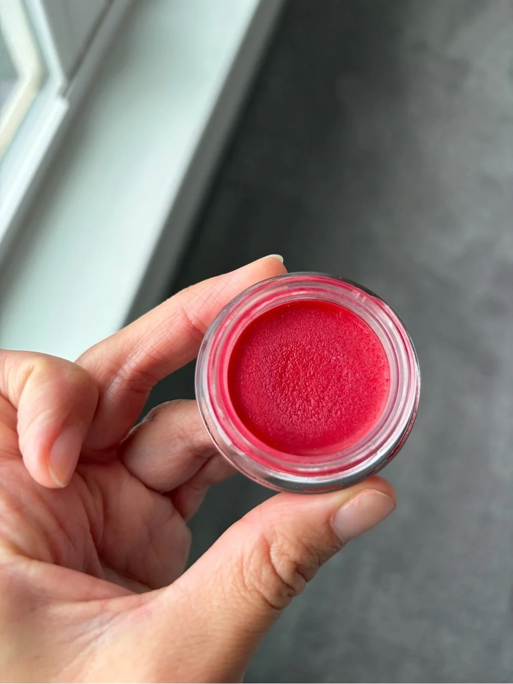CHANEL No.1 Red Camellia Lip & Cheek Balm